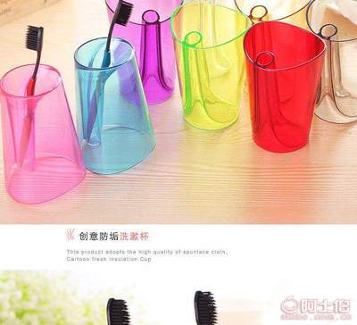 邁居創(chuàng)意二合一漱口杯 巧思設(shè)計(jì)，革新洗漱體驗(yàn)